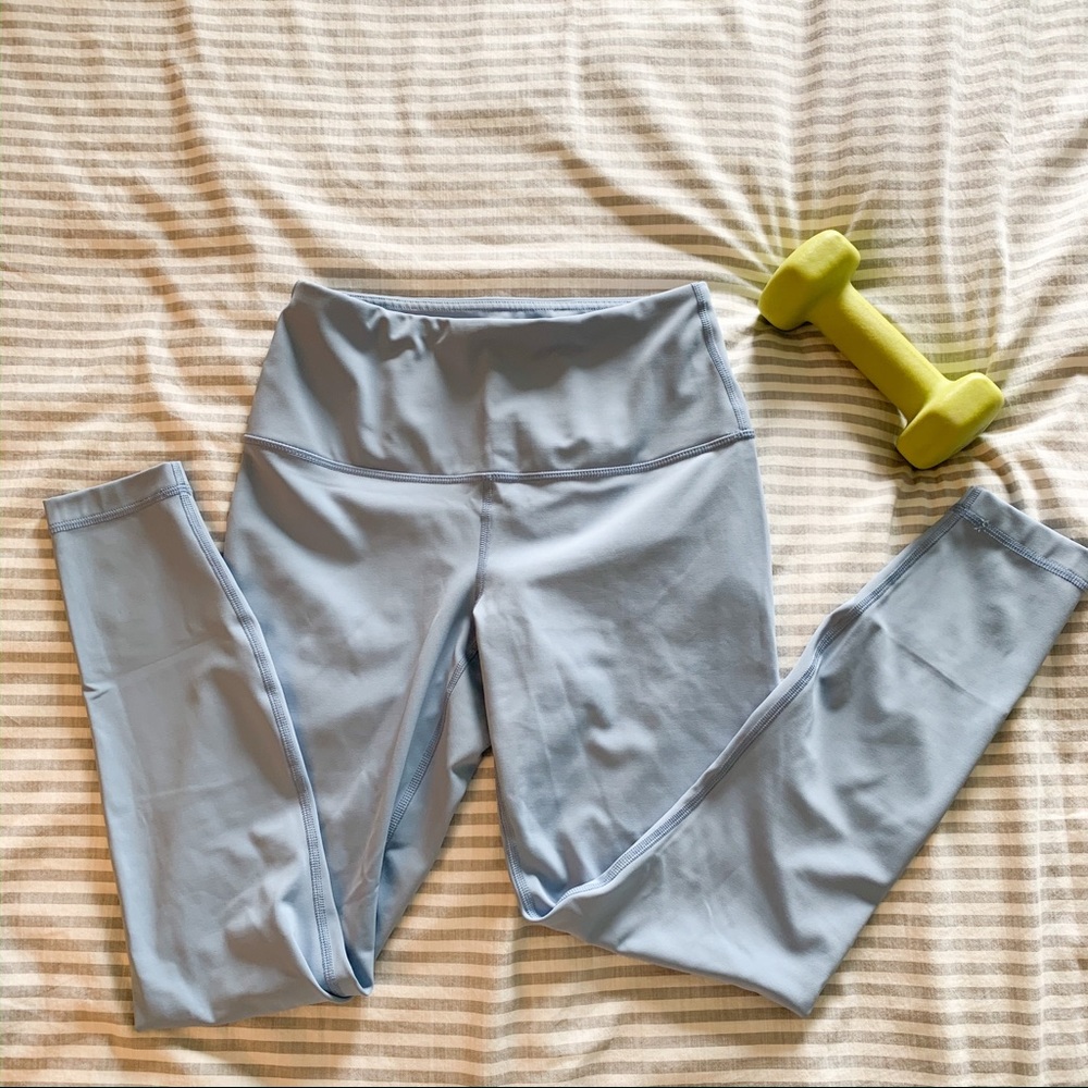 Blue workout leggings